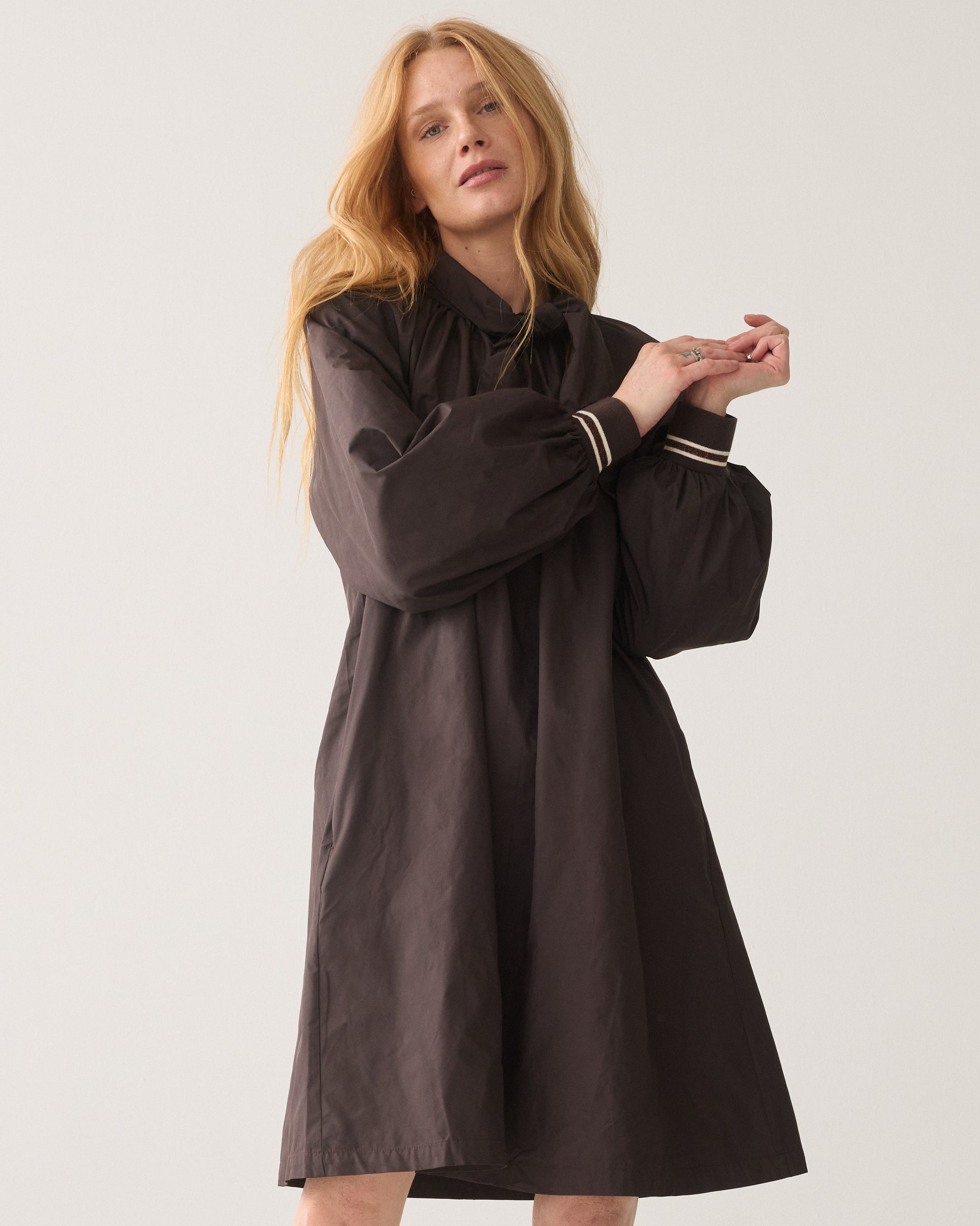 Robe avec nœud en taffetas