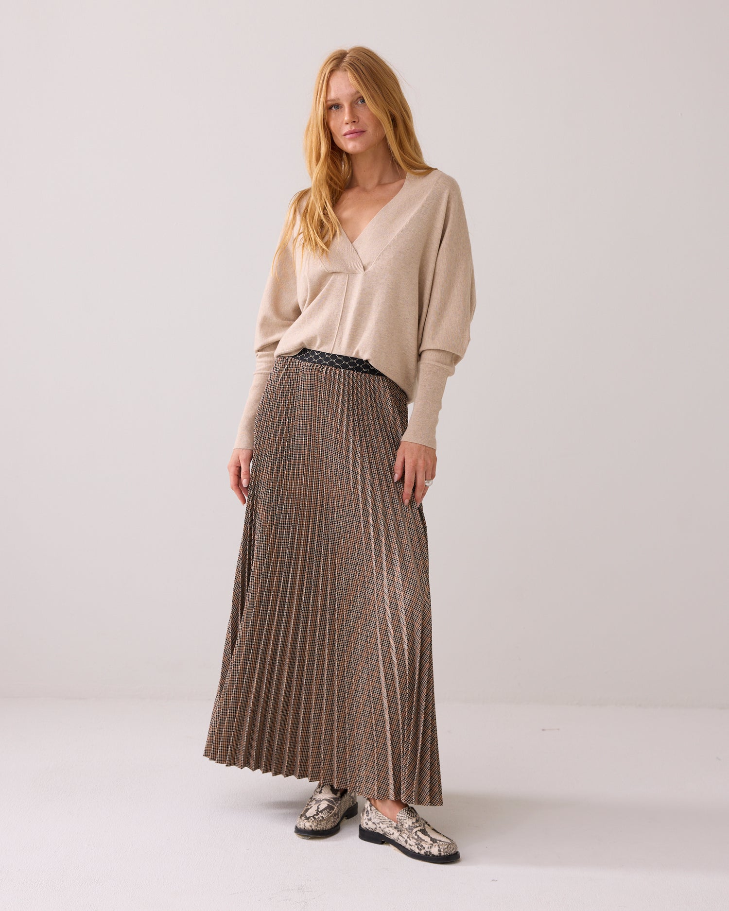 Plaid pleated skirt