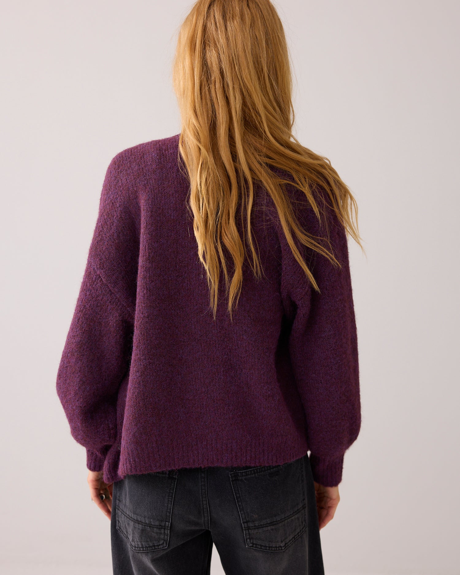 Weiche Strickjacke mit Puffärmeln
