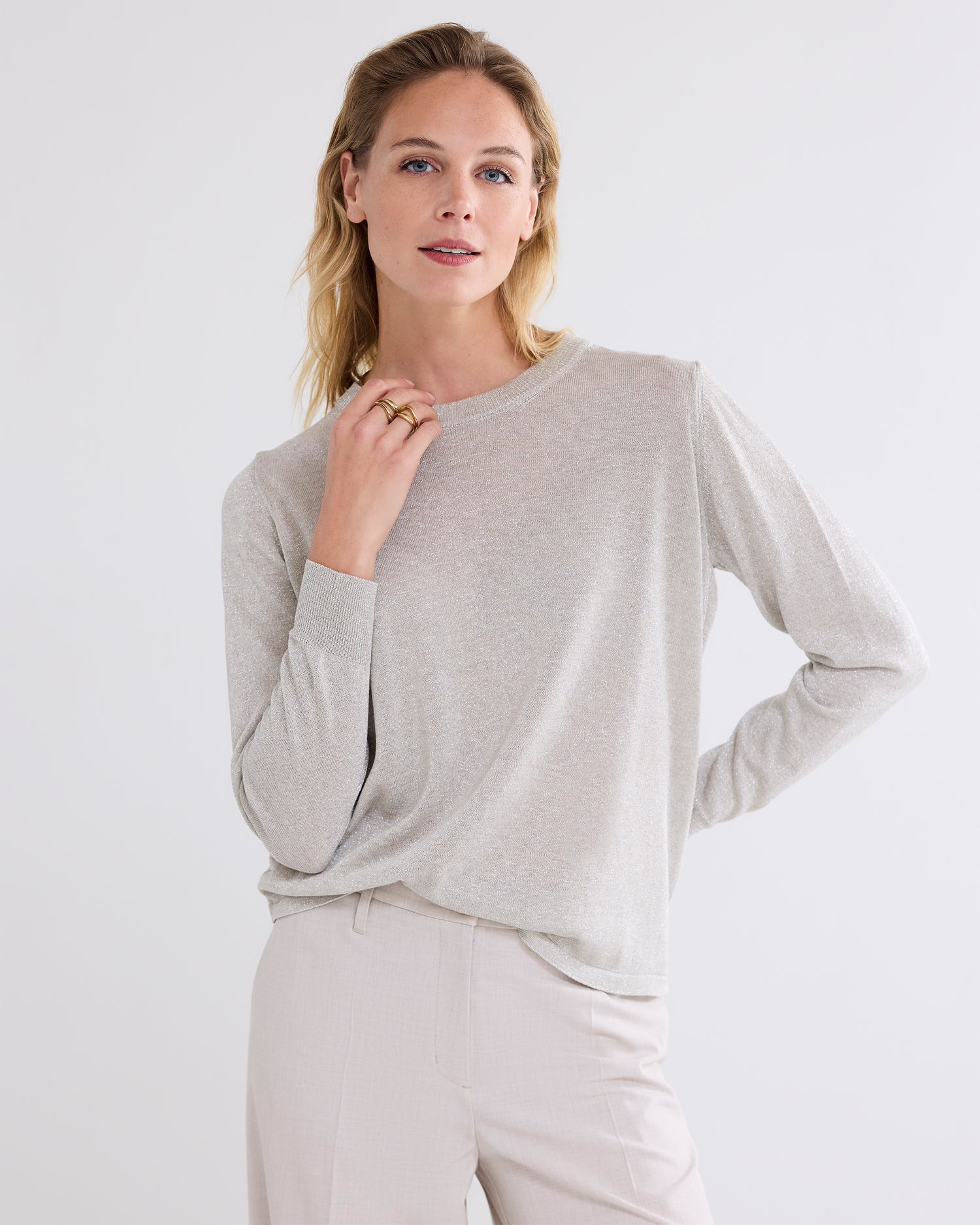 Rechte basic trui met lurex garen