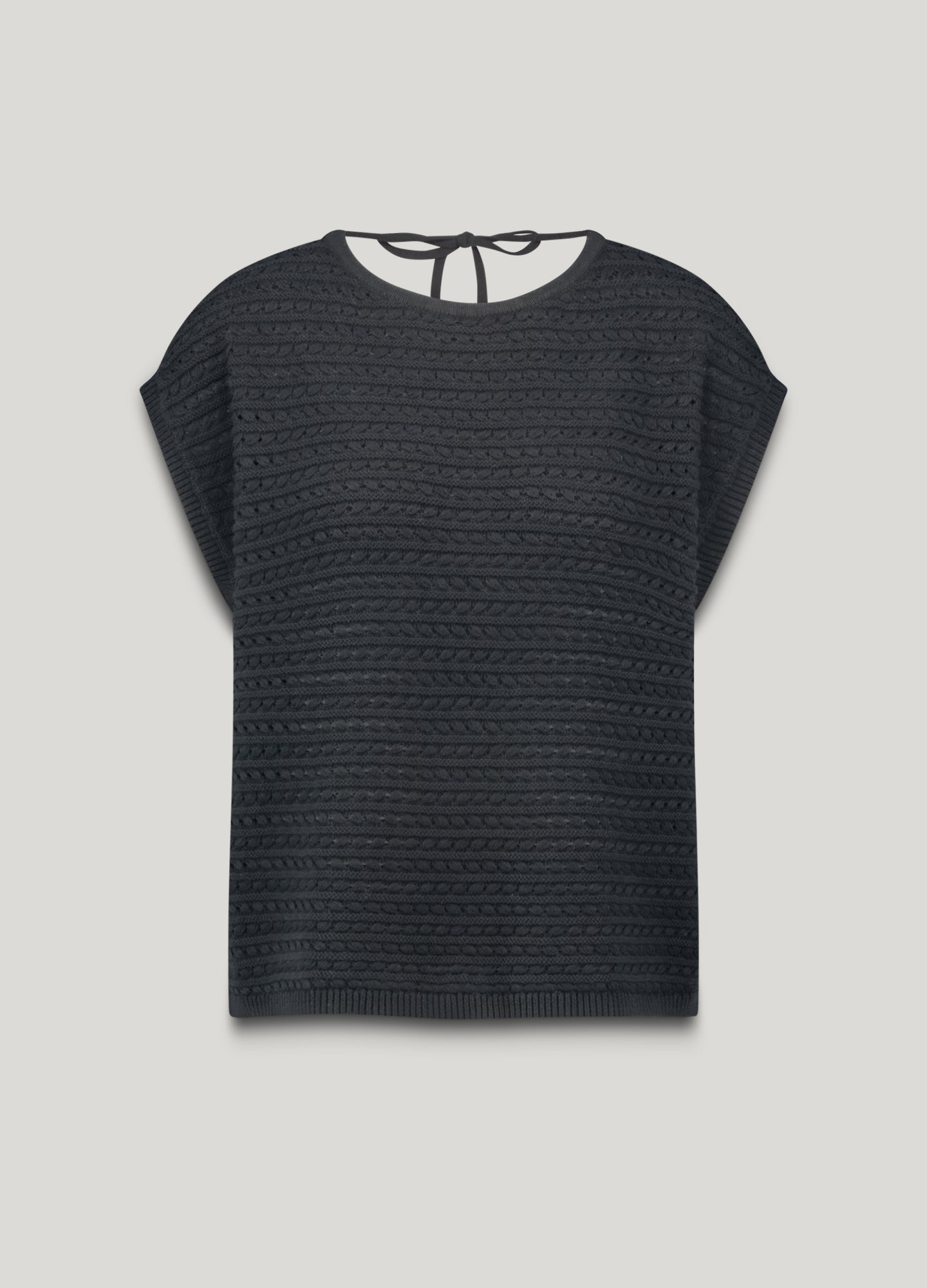Ajour boxy top