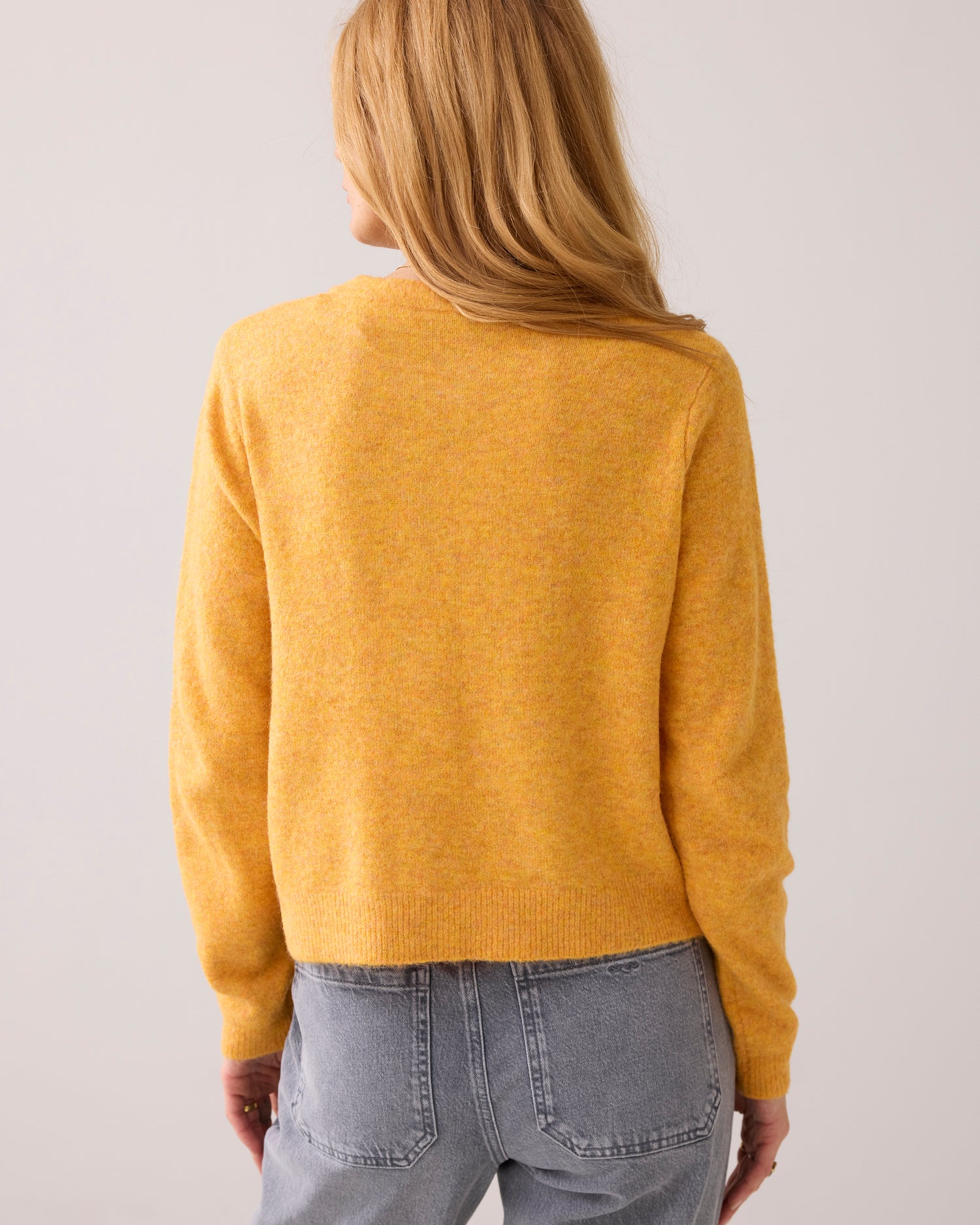 Strickjacke mit fancy Knöpfen