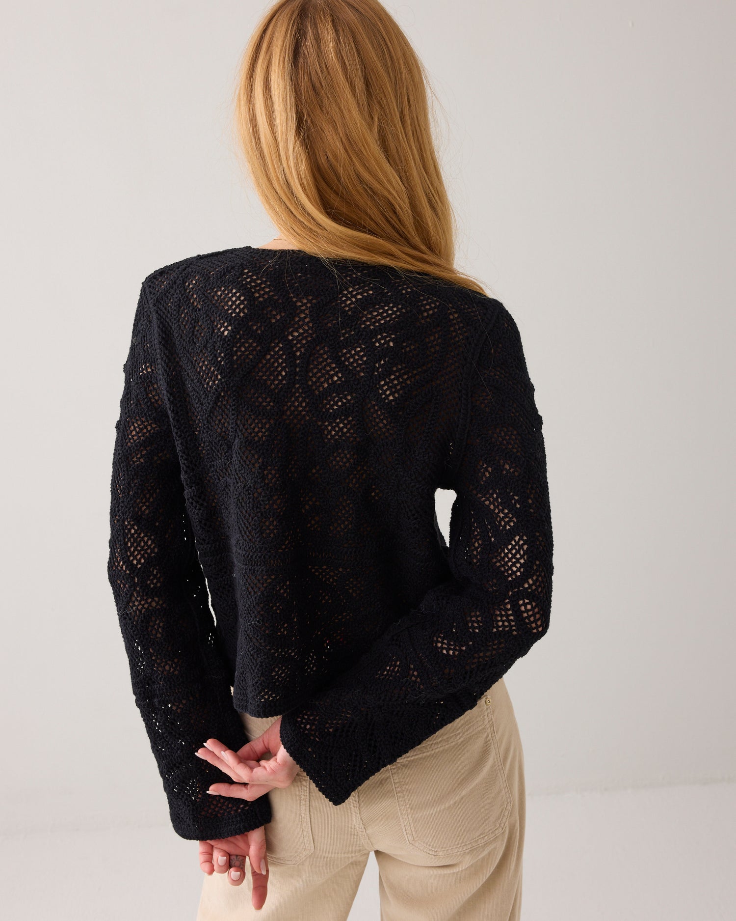 Straight-fit macramé cardigan