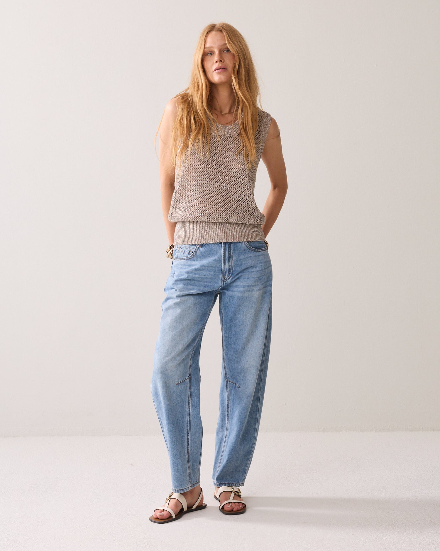 Sleeveless knit top