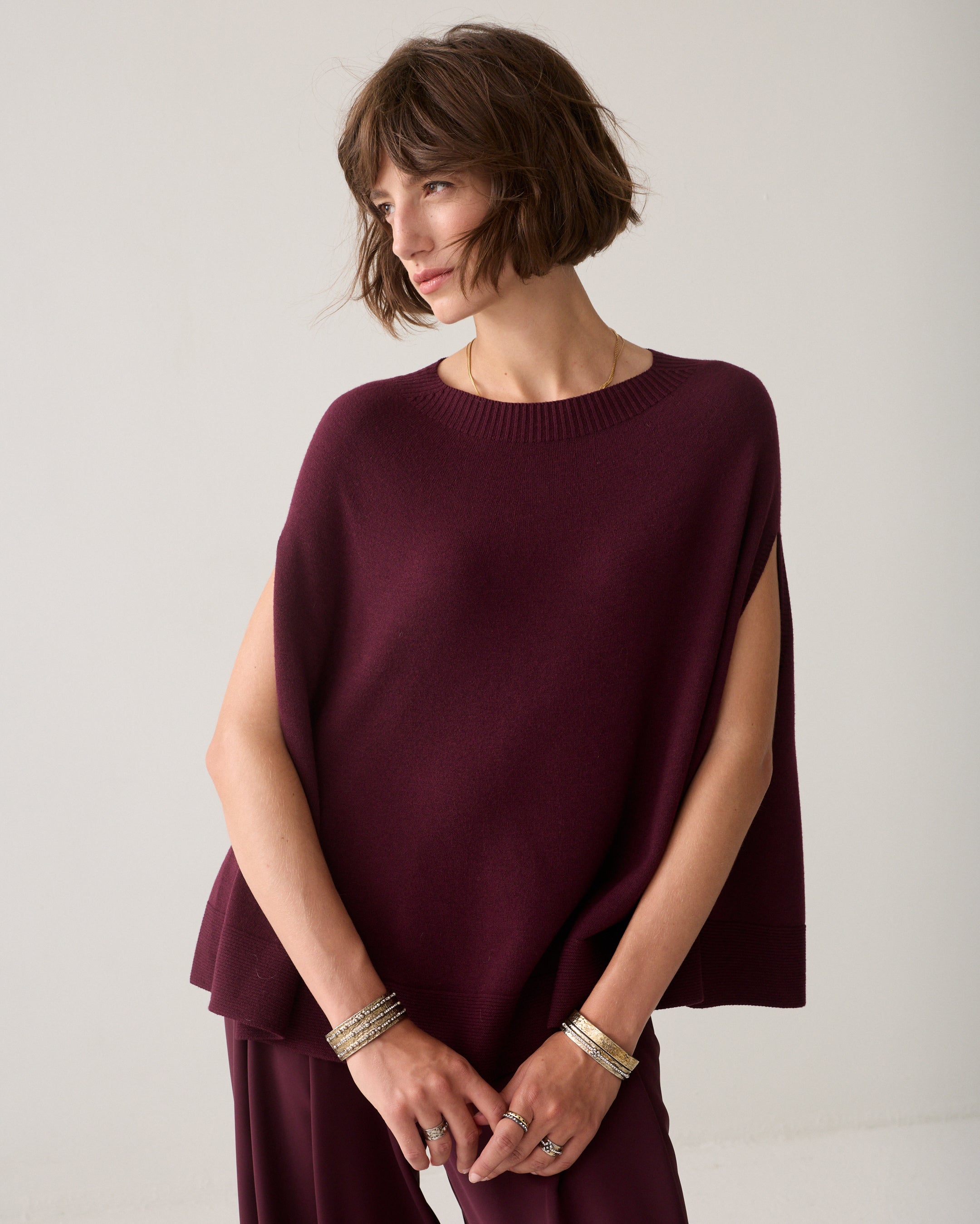 Pull cape sans manches