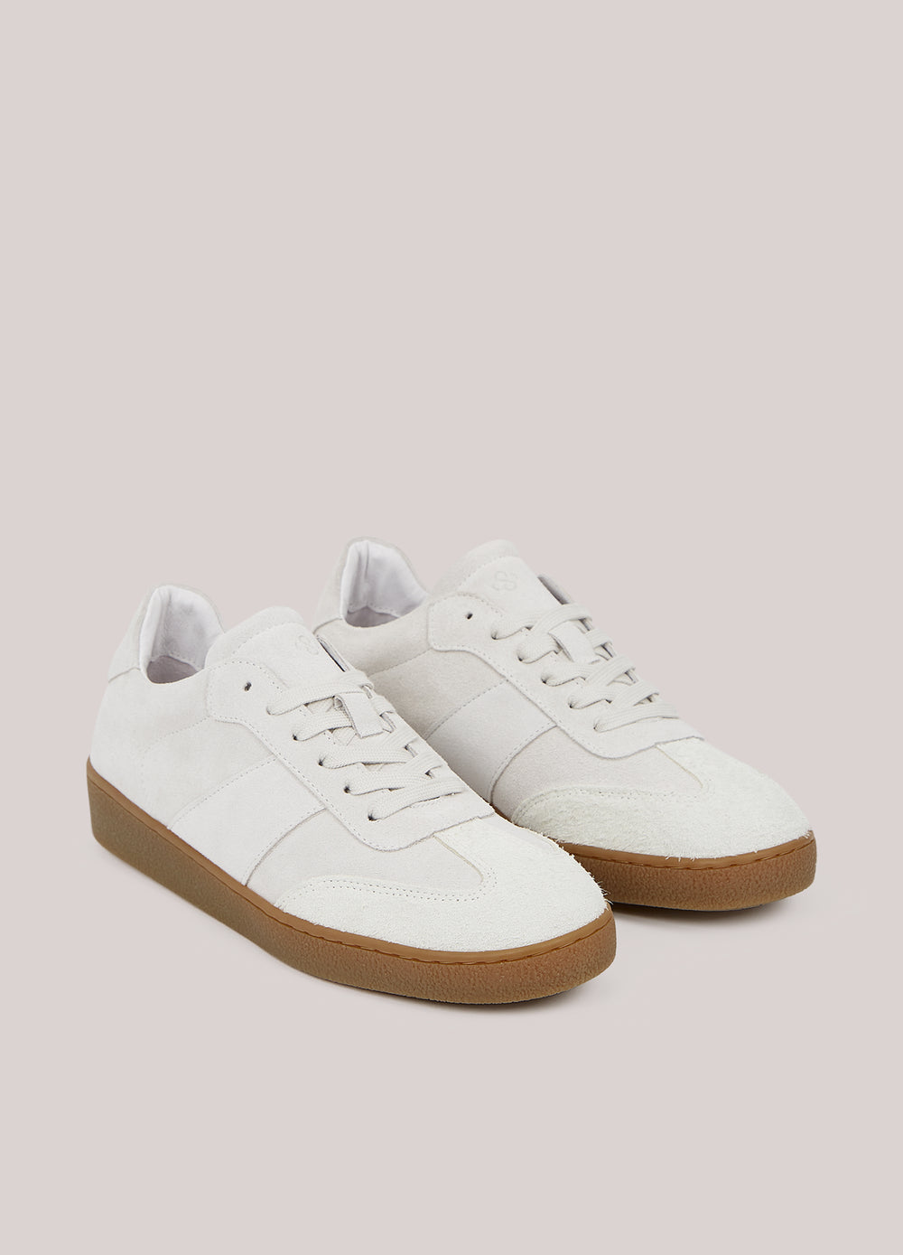 Sneaker en suède