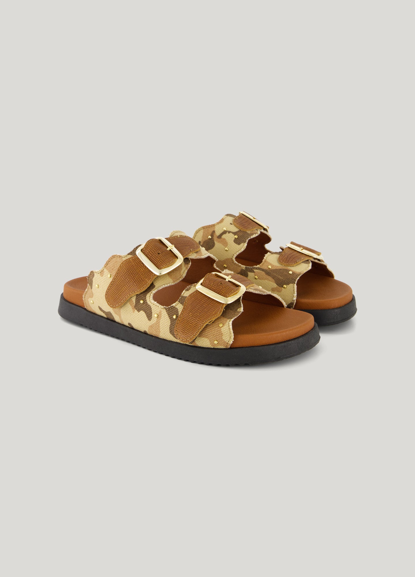 Sandal with camouflage print