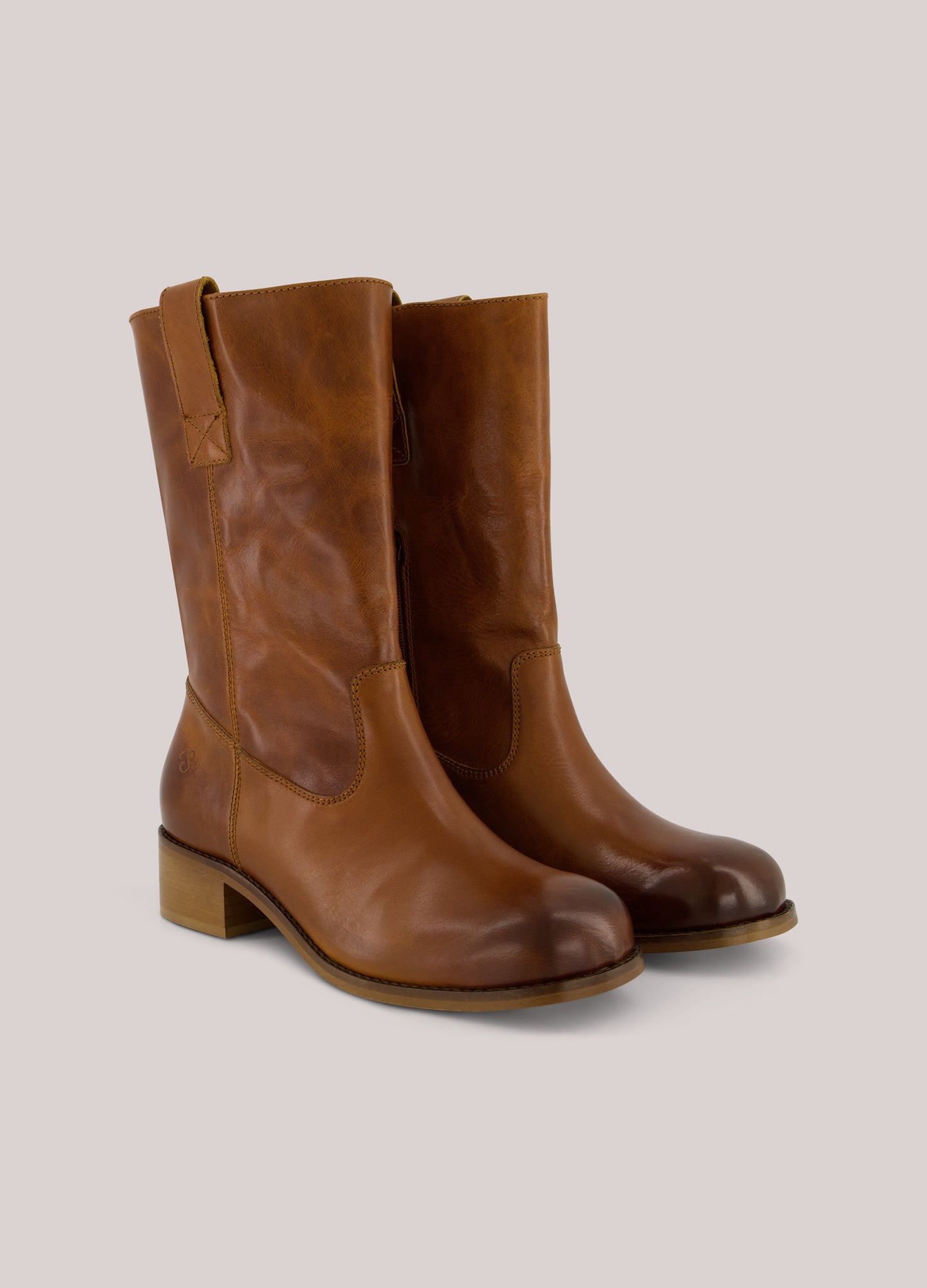 Square-toed boots