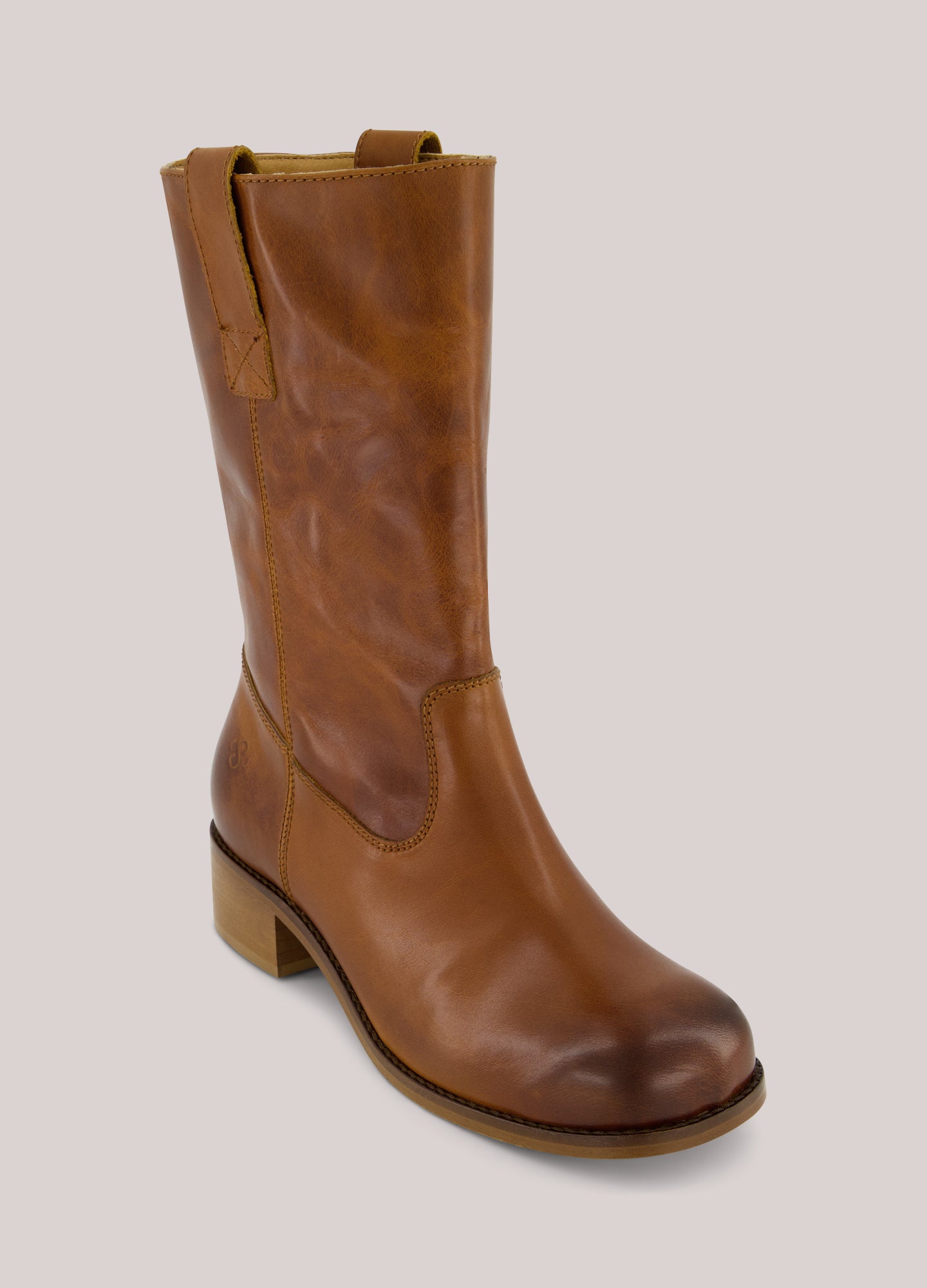 Square-toed boots
