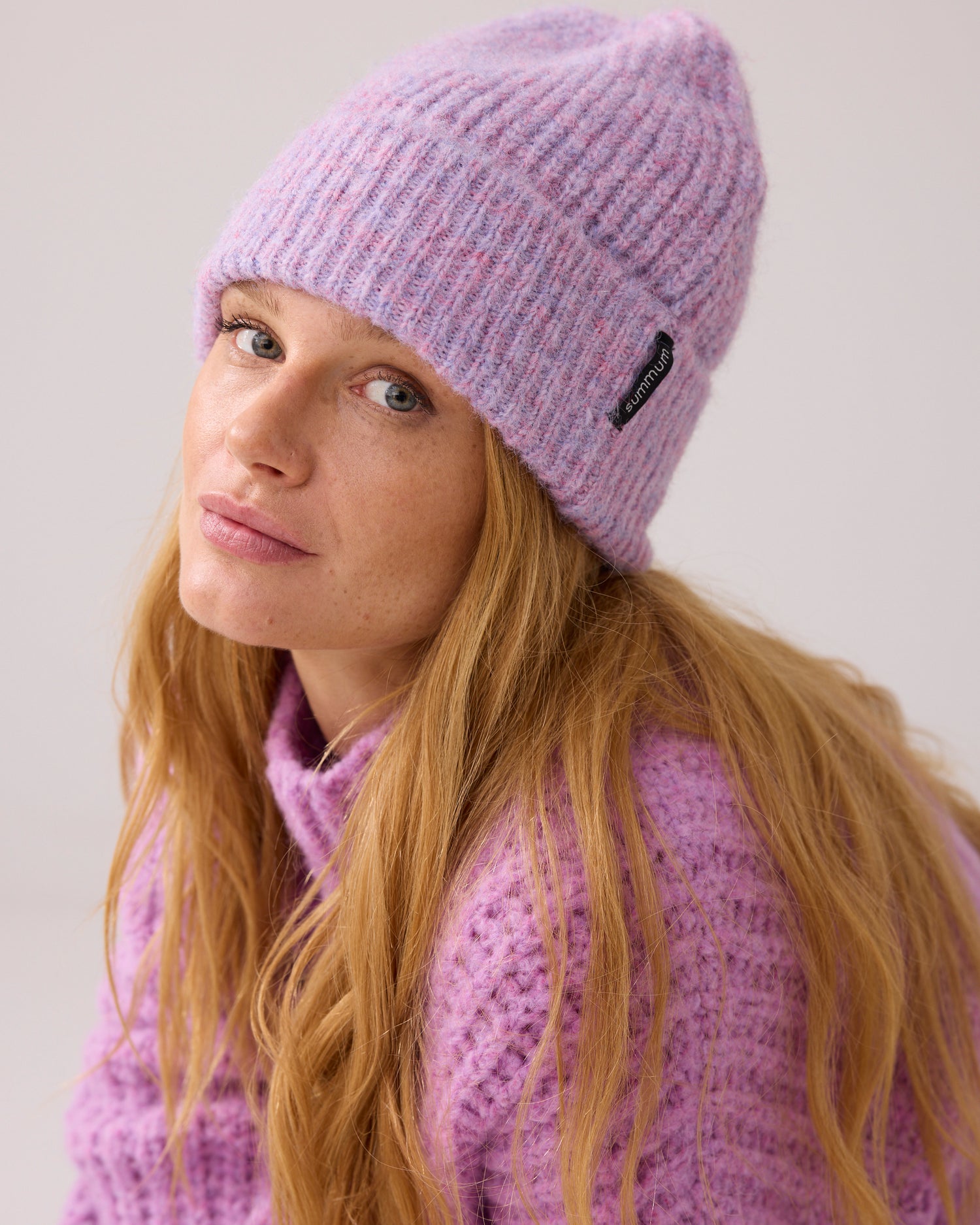 Beanie met vaste omslag