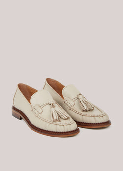Mocassins en cuir avec glands