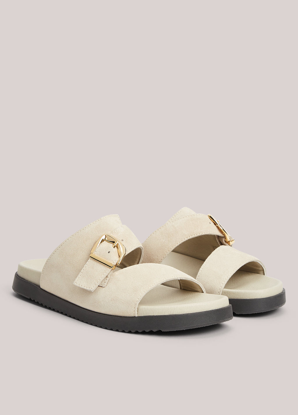 Sandales en daim avec boucle