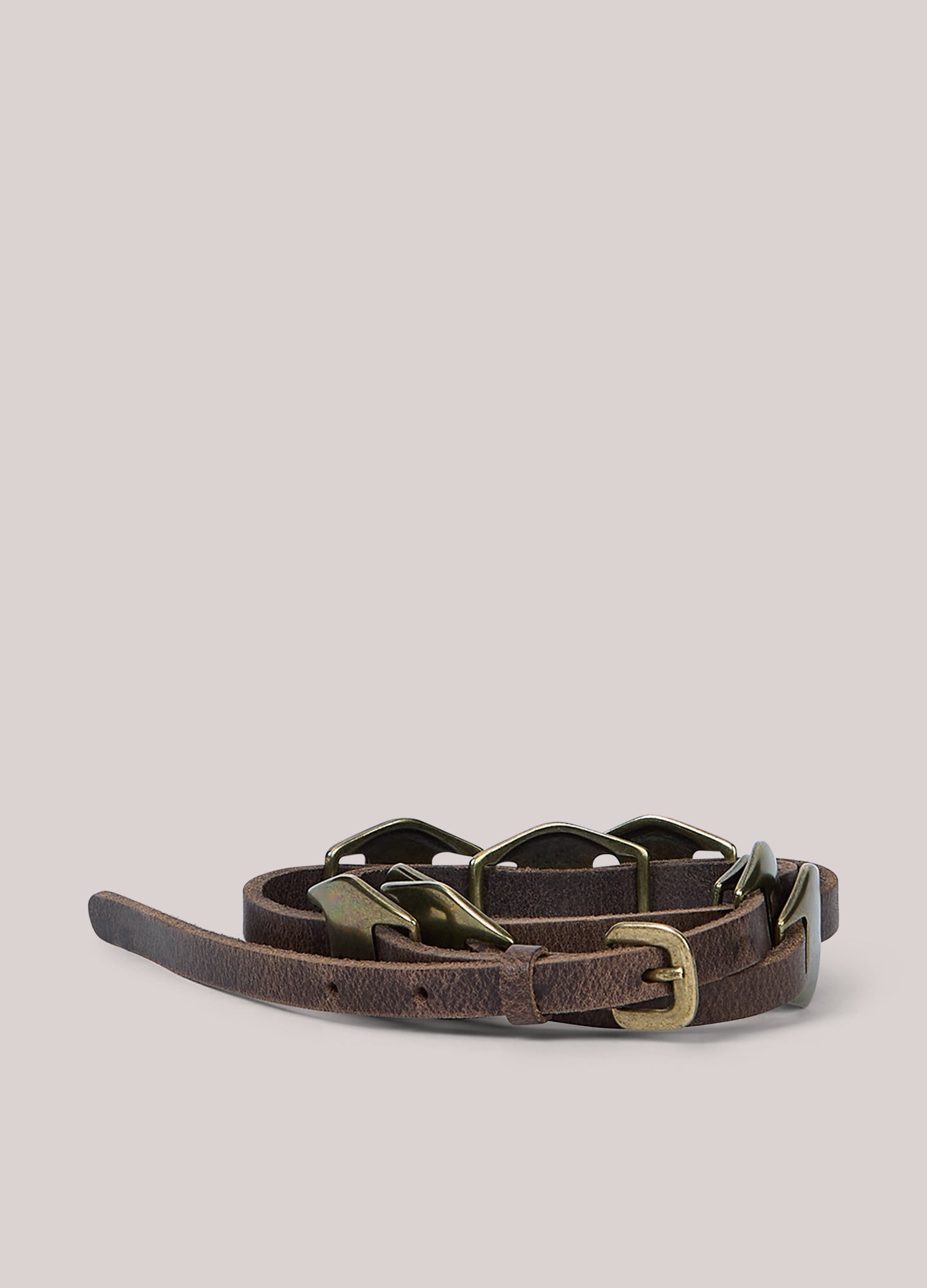 Ceinture étroite avec boucle ornementale