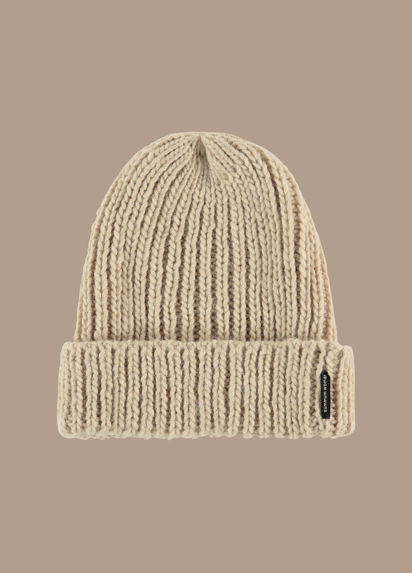 Chunky-knit hat