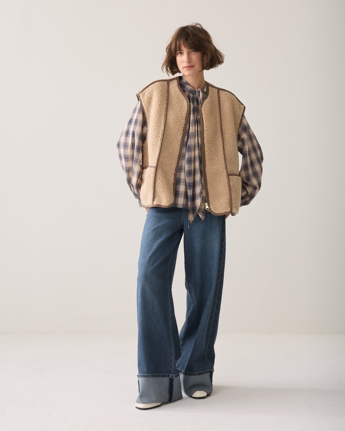 Reversible teddy-style body warmer