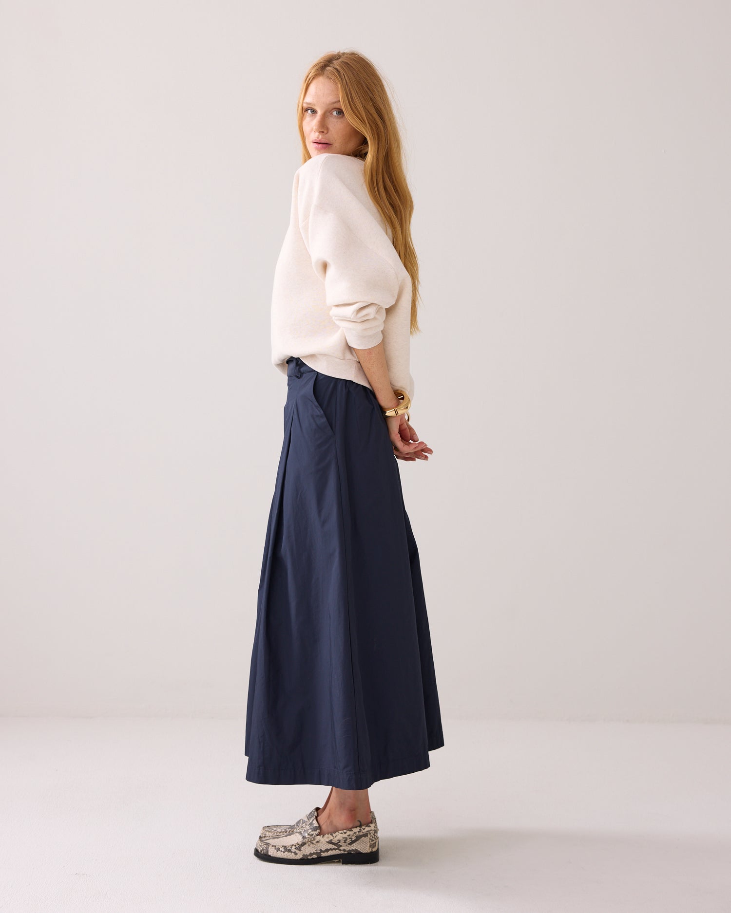 Casual Sweater mit Strasslogo
