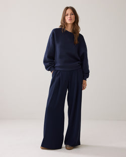 Casual sweater met strass logo