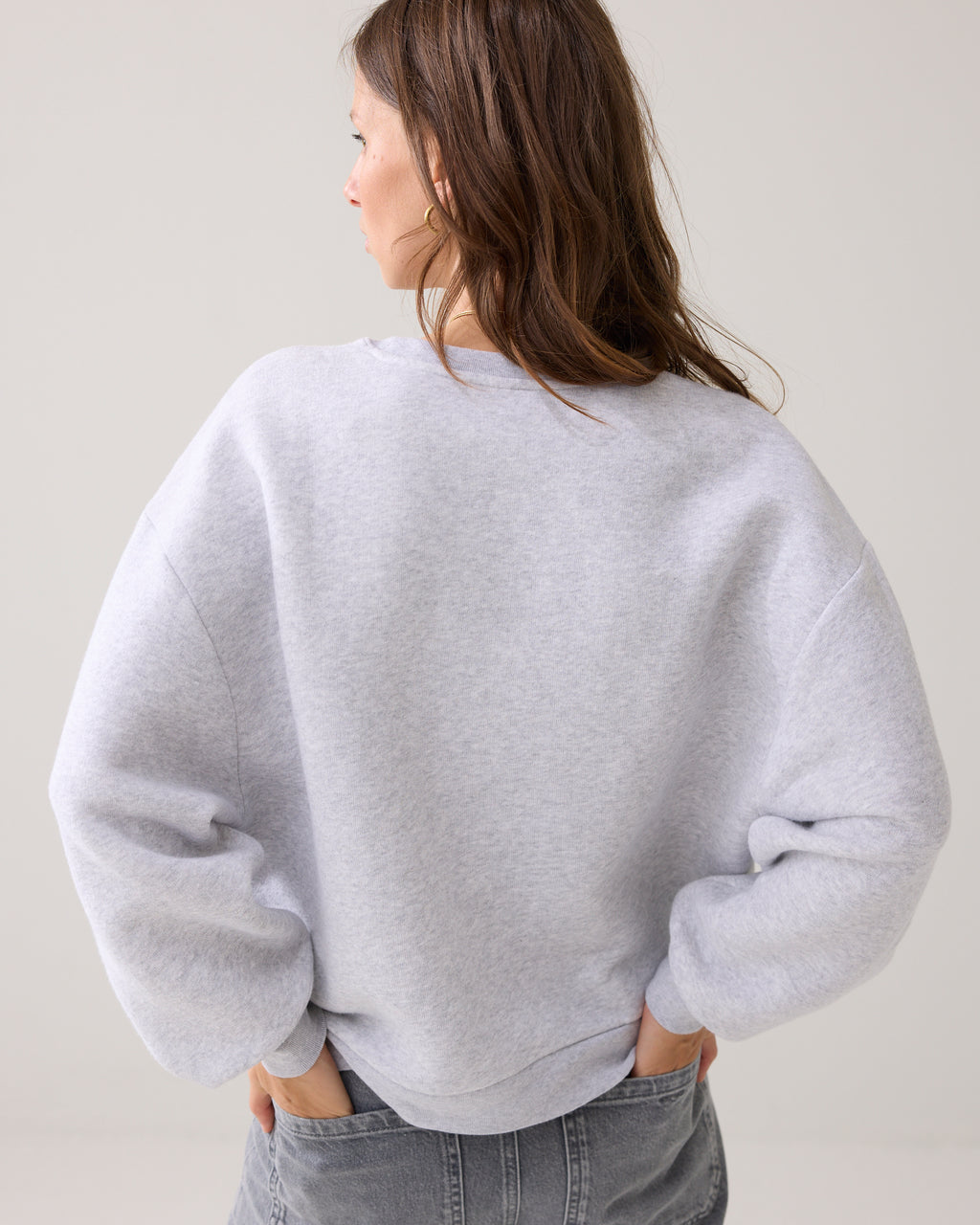 Casual sweater met strass logo