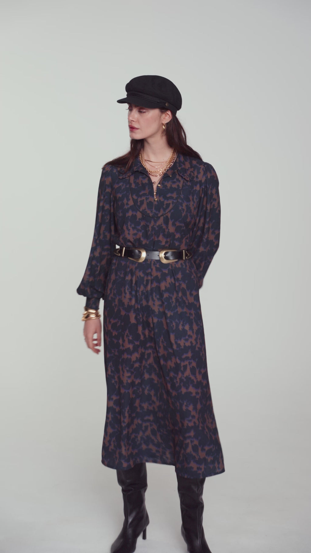 Camouflage-print dress